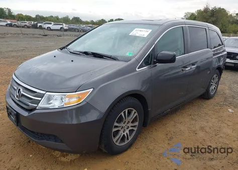 2013 Honda Odyssey Ex-L z USA, uszkodzony, nr VIN 5FNRL5H63DB083466